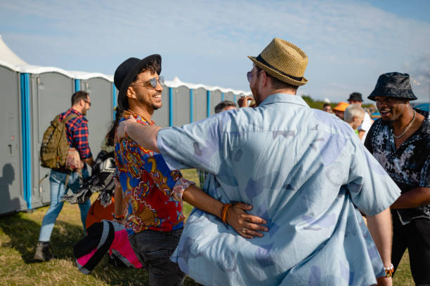 Best Portable toilet rental cost  in Inglewood, CA